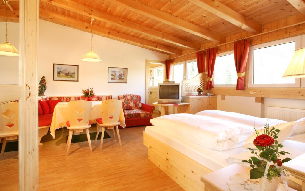 Garni Schenk Hotel Selva di Val Gardena Bilik gambar